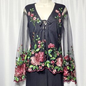 VENUS Rose Embroidered Tie Front Sheer Bell Sleeve Scallop Edge Blouse (XS)